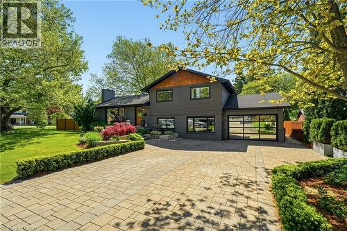 600 DEBORAH Crescent  Burlington, ON L7T 2N1