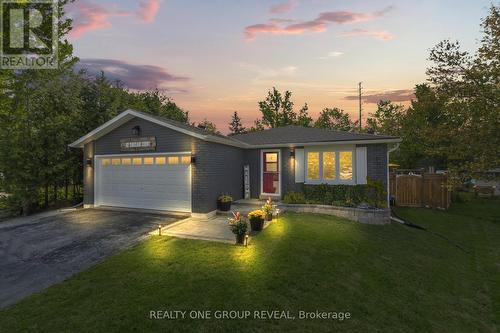 42 SINCLAIR COURT  Barrie, ON L4N 5X8