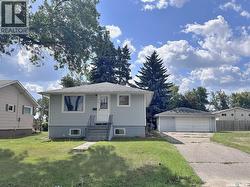 579 25th STREET E Prince Albert, SK S6V 1T4