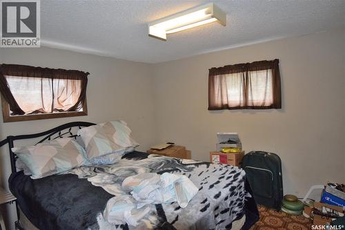 579 25Th Street E, Prince Albert, SK - Indoor Photo Showing Bedroom