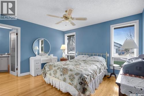 444 Q Avenue N, Saskatoon, SK - Indoor Photo Showing Bedroom