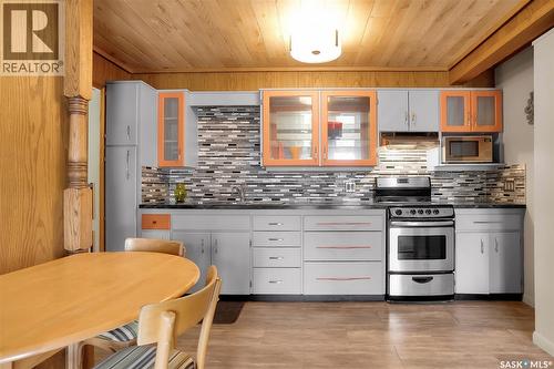 444 Q Avenue N, Saskatoon, SK - Indoor