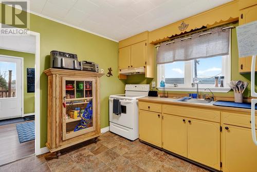 1288 Main Road, Dunville, NL - Indoor Photo Showing Kitchen With Double Sink