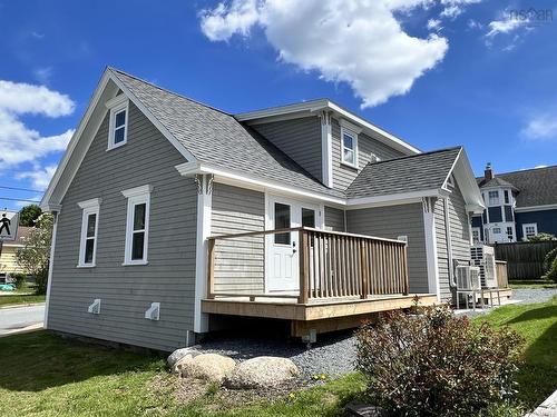 95 Cornwallis Street, Lunenburg, NS 
