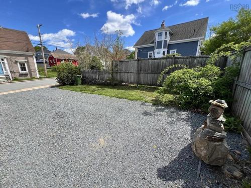 95 Cornwallis Street, Lunenburg, NS 