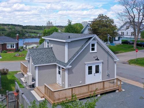 95 Cornwallis Street, Lunenburg, NS 
