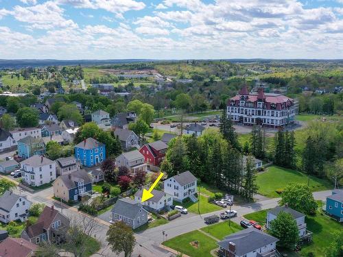 95 Cornwallis Street, Lunenburg, NS 