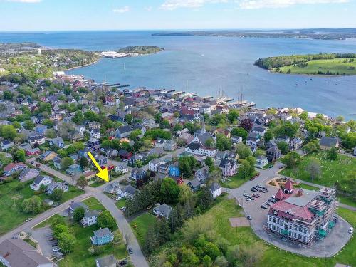 95 Cornwallis Street, Lunenburg, NS 