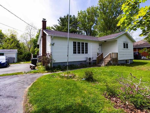 119 Harriet Street  Shelburne, NS B0T 1W0