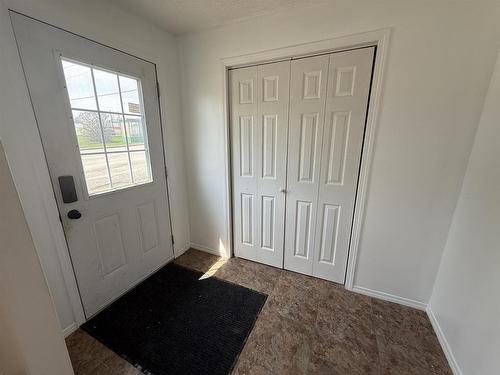 165 Third Street, Dryden, ON - Indoor Photo Showing Other Room