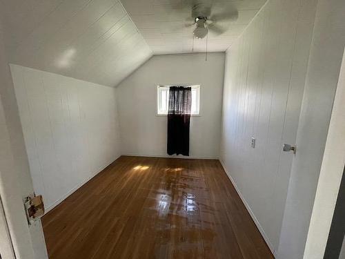 180 Third Street, Dryden, ON - Indoor Photo Showing Other Room