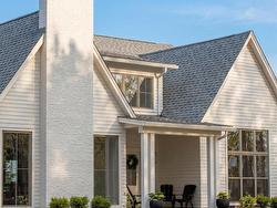 130 Bellflower Lane Middle Sackville, NS B4E 0W5