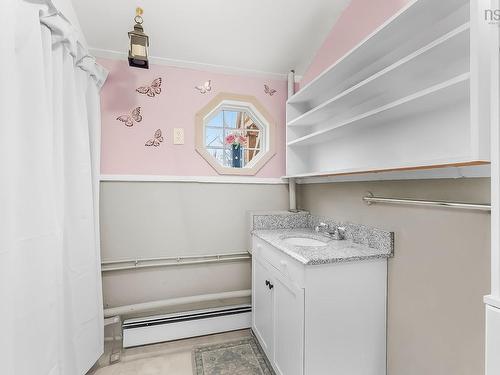 114 Bog Road, Berwick West, NS 