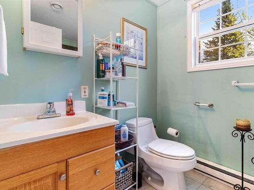 86 Thomson Drive, Bridgewater, NS 