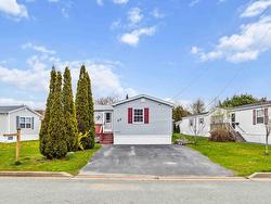86 Thomson Drive Bridgewater, NS B4V 3X5