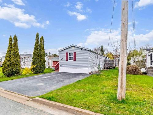 86 Thomson Drive, Bridgewater, NS 