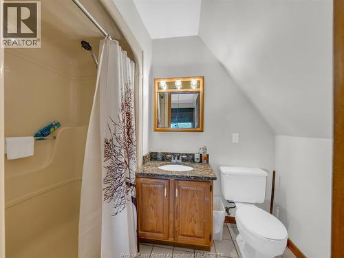 3315 3Rd Concession, Harrow, ON - Indoor Photo Showing Bathroom