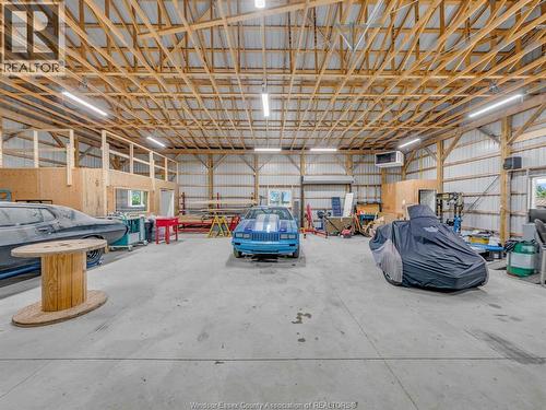 3315 3Rd Concession, Harrow, ON - Indoor Photo Showing Garage