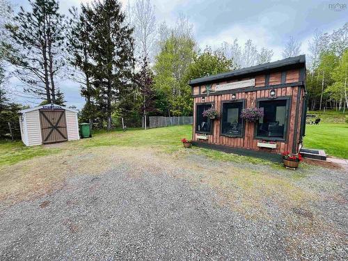 10949 2 Highway, Mapleton, NS 