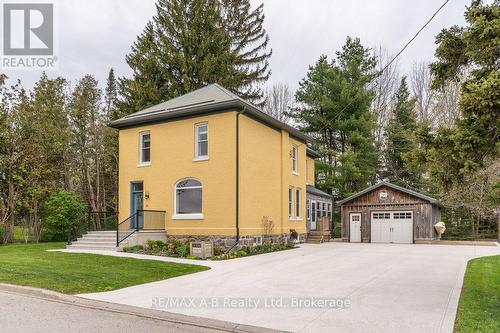 14 LOVEYS STREET W  East Zorra-Tavistock (Hickson), ON N0J 1L0