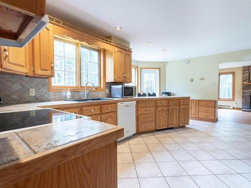 2 Brandy Court, Hammonds Plains, NS 