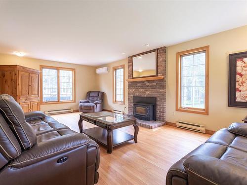 2 Brandy Court, Hammonds Plains, NS 
