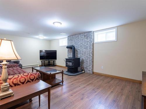 2 Brandy Court, Hammonds Plains, NS 