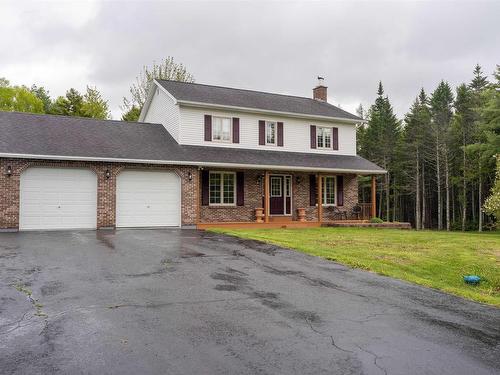 2 Brandy Court, Hammonds Plains, NS 