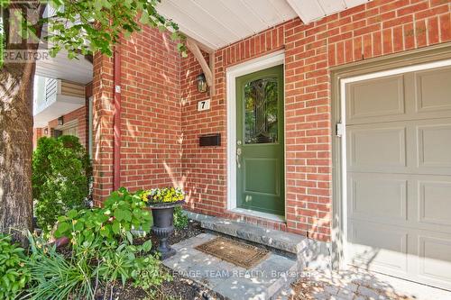 7 Academy Private, Ottawa, ON - Outdoor With Exterior