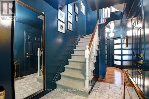 7 Academy Private, Ottawa, ON - Indoor Photo Showing Other Room