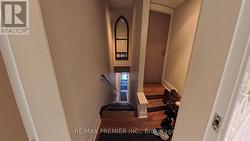 APT 2 - 718 BATHURST STREET Toronto, ON M5S 2R4