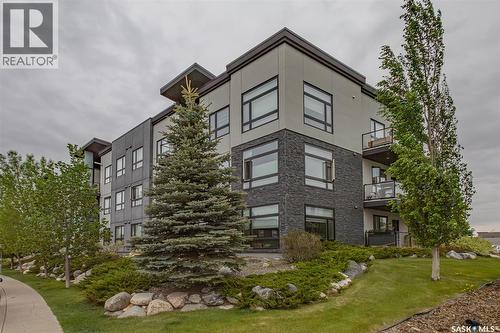 307 225 Maningas Bend, Saskatoon, SK - Outdoor