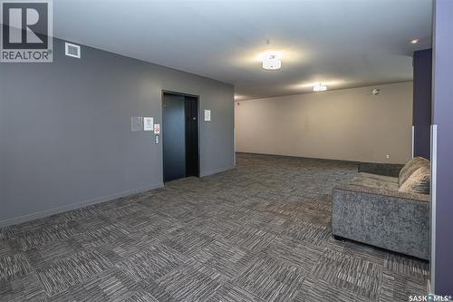 307 225 Maningas Bend, Saskatoon, SK - Indoor Photo Showing Other Room