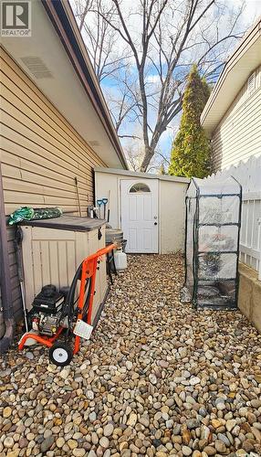 1406 Ashley Drive, Swift Current, SK - Outdoor
