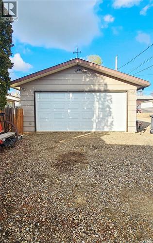 1406 Ashley Drive, Swift Current, SK - Outdoor