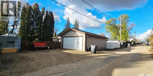 1406 Ashley Drive, Swift Current, SK - Outdoor