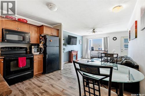 705 1022 Hampton Circle, Saskatoon, SK - Indoor Photo Showing Kitchen