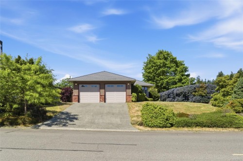 788 Stanhope Rd, Parksville, BC 