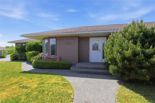 788 Stanhope Rd, Parksville, BC 