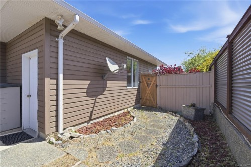 788 Stanhope Rd, Parksville, BC 