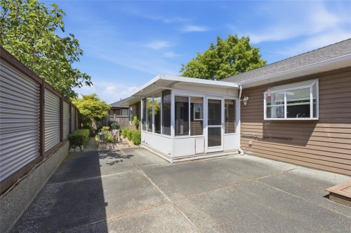 788 Stanhope Rd, Parksville, BC 