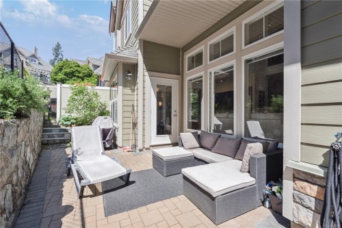 #122-945 Bear Mountain Pkwy, Langford, BC 