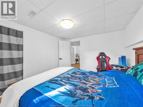 2115 Longfellow, Windsor, ON - Indoor Photo Showing Bedroom