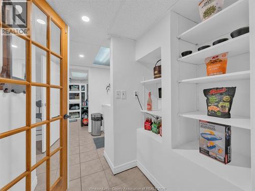 2115 Longfellow, Windsor, ON - Indoor Photo Showing Other Room
