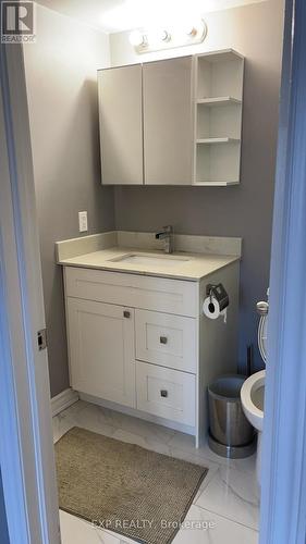 38 Comely Way, Markham, ON - Indoor Photo Showing Bathroom