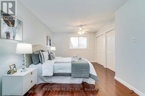 533 Tipperton Crescent, Oakville, ON - Indoor Photo Showing Bedroom
