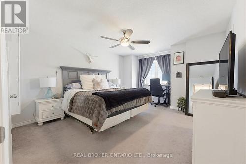 16 - 100 Chester Drive, Cambridge, ON - Indoor Photo Showing Bedroom
