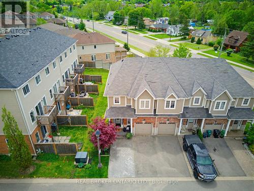 16 - 100 Chester Drive, Cambridge, ON - Outdoor