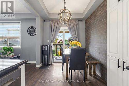 16 - 100 Chester Drive, Cambridge, ON - Indoor Photo Showing Other Room