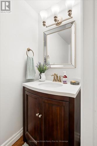 109 Ashberry Place, Waterloo, ON - Indoor Photo Showing Bathroom